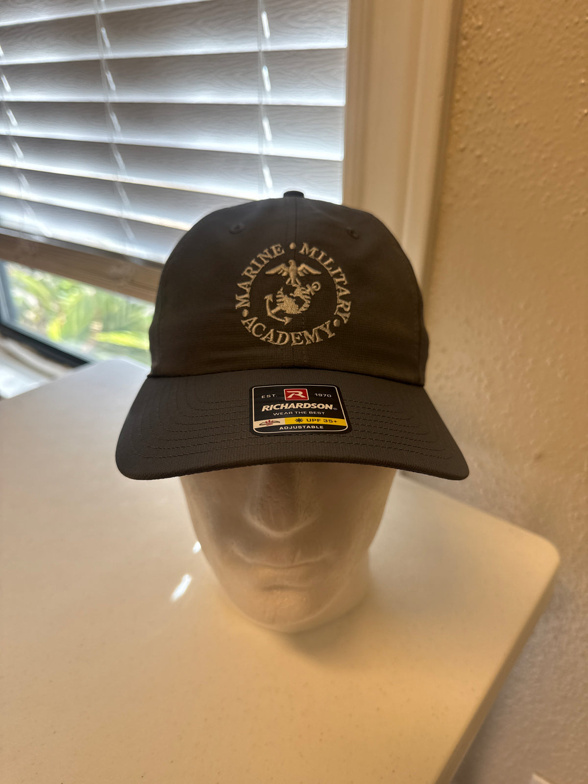 Circle Logo Performance Cap, Dark Grey