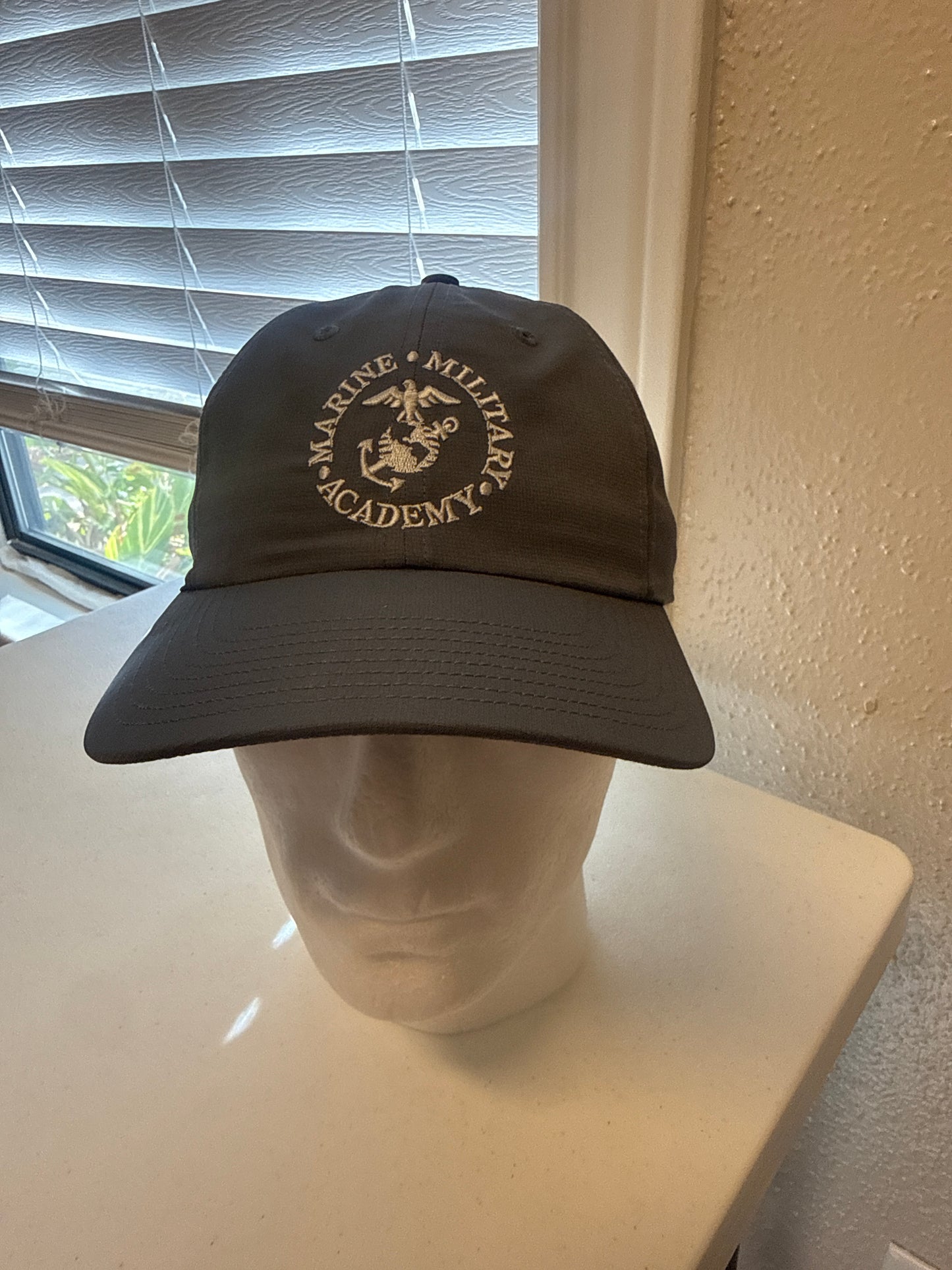 Circle Logo Performance Cap, Dark Grey